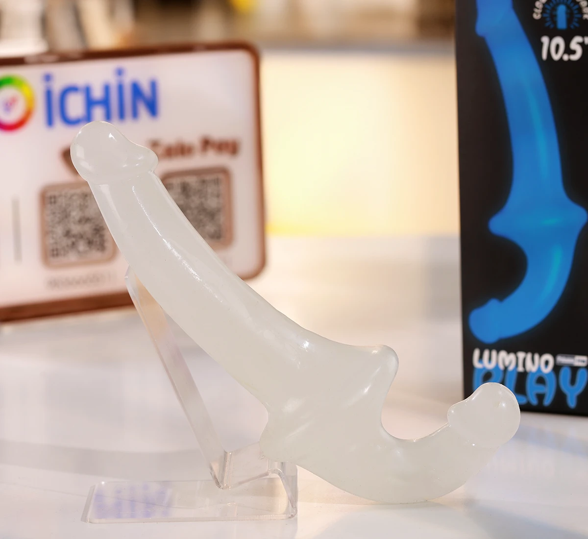 Kiểu dáng đường cong kích thích