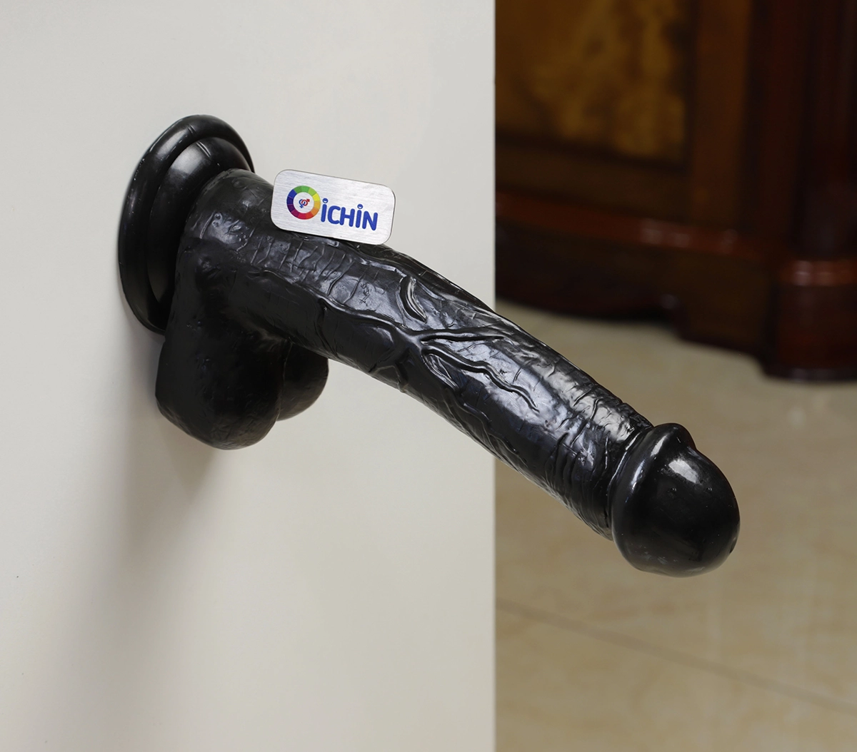 Đế gắn tường chắc chắn