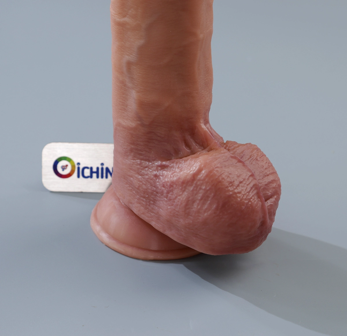 Đế hít tường chắc chắn