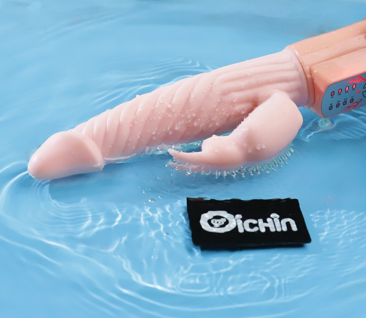 Fire Bunny Lybaile có thể hoạt động trên nước