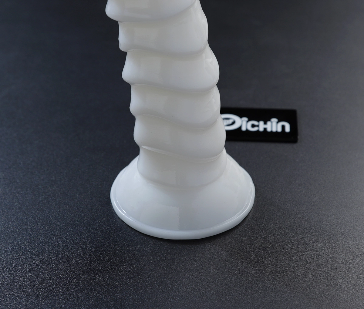 Khả năng gắn tường tạo nhiều tư thế