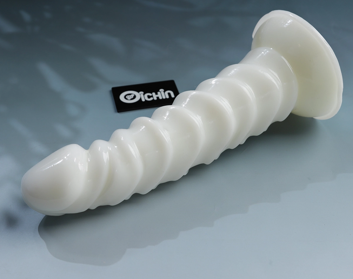 Dương vật giả SSI Japan White Lover gân guốc mạnh mẽ