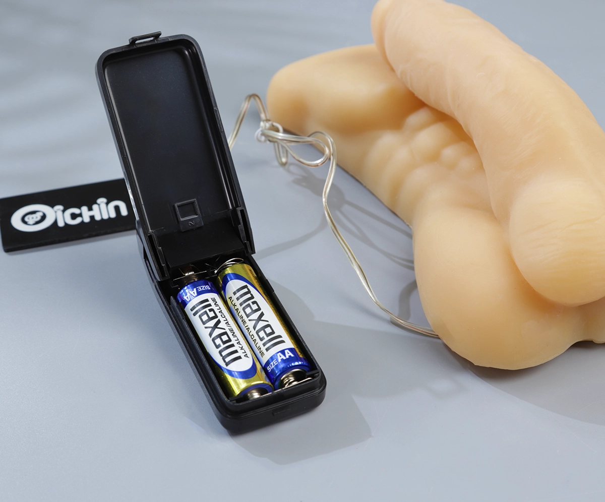 Dương vật giả bán thân Bigger Man