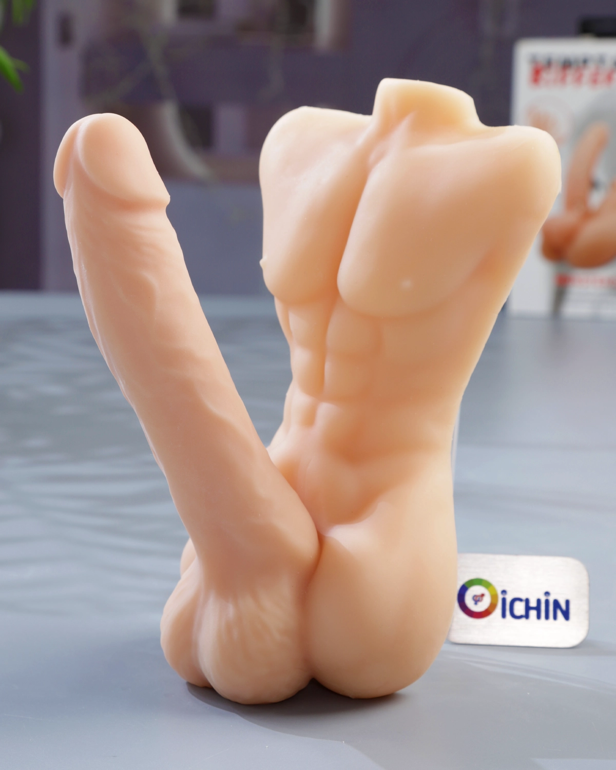 Biến thể DG47N của Dương vật giả bán thân búp bê Bigger Man rung