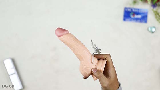 Cách vệ sinh cu giả Lovetoy