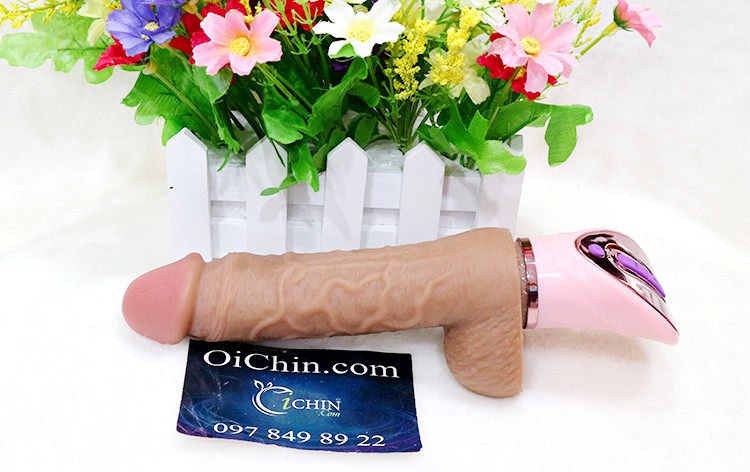 Chiếc cu giả này có chiều dài lên đến 23cm (bao gồm cả tay cầm) sẽ giúp âm đạo của bạn sẽ trải qua những cảm xúc khó quên cũng như kích thích điểm G của mình một cách hoàn hảo