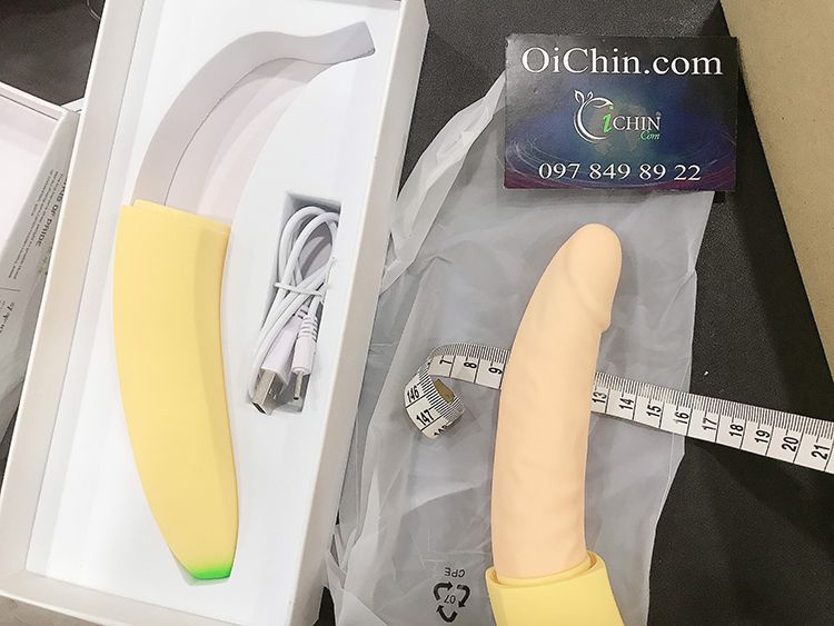 Dương vật giả hình quả chuối