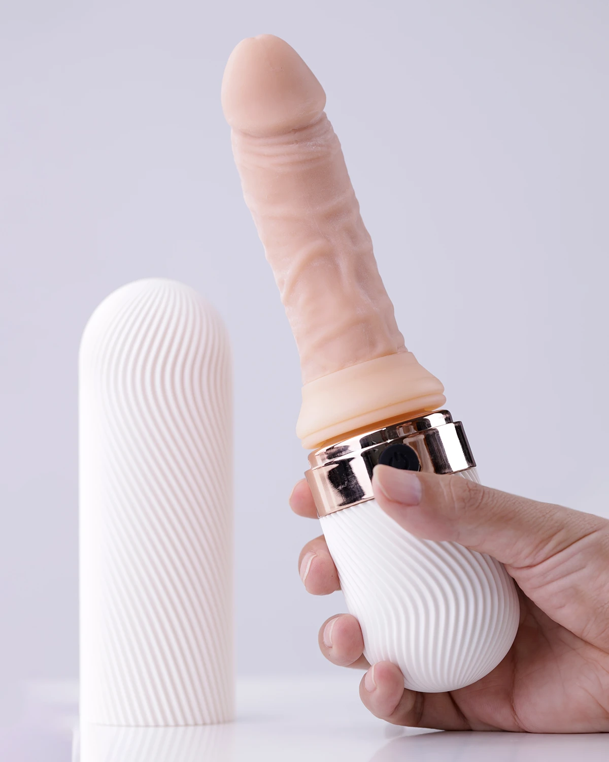 dương vật giả dibei god