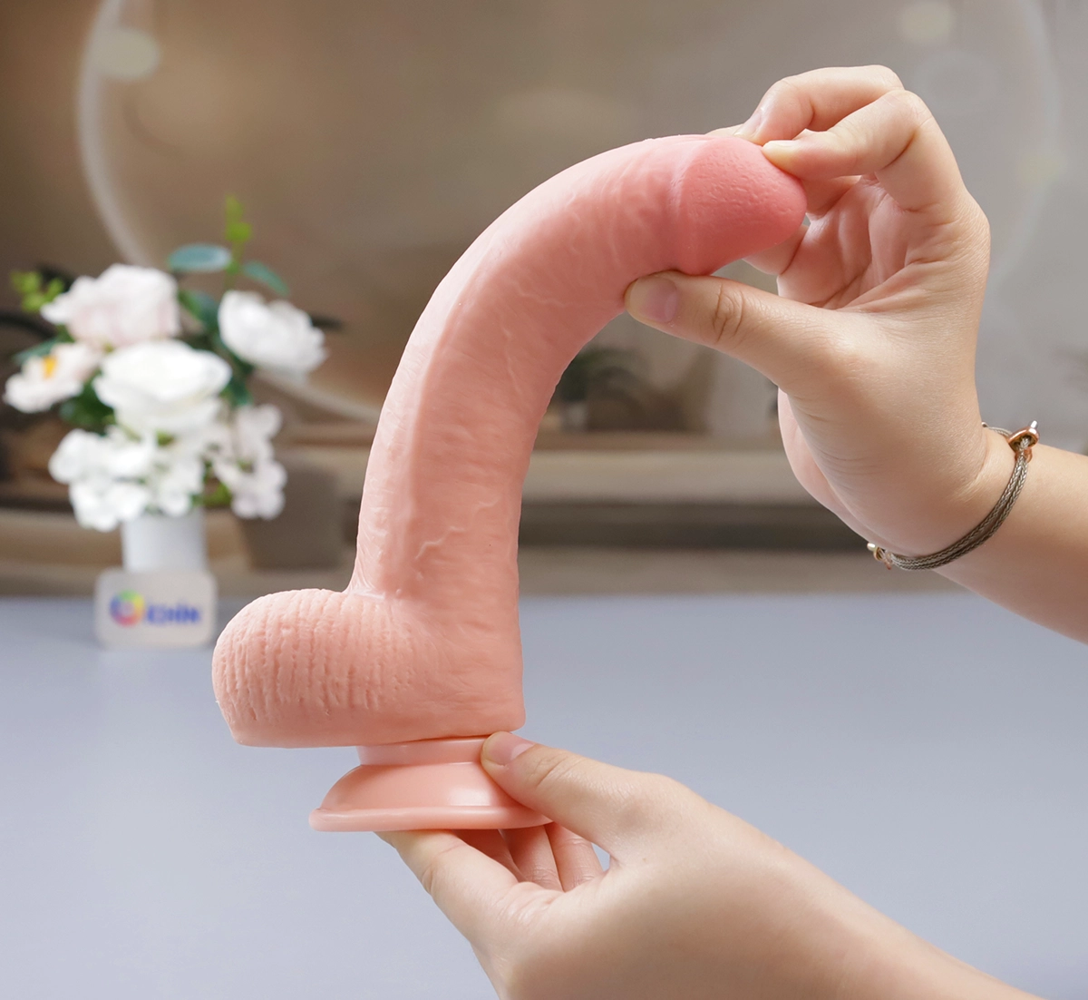 Dẻo dai, đàn hồi tốt dễ bẻ cong