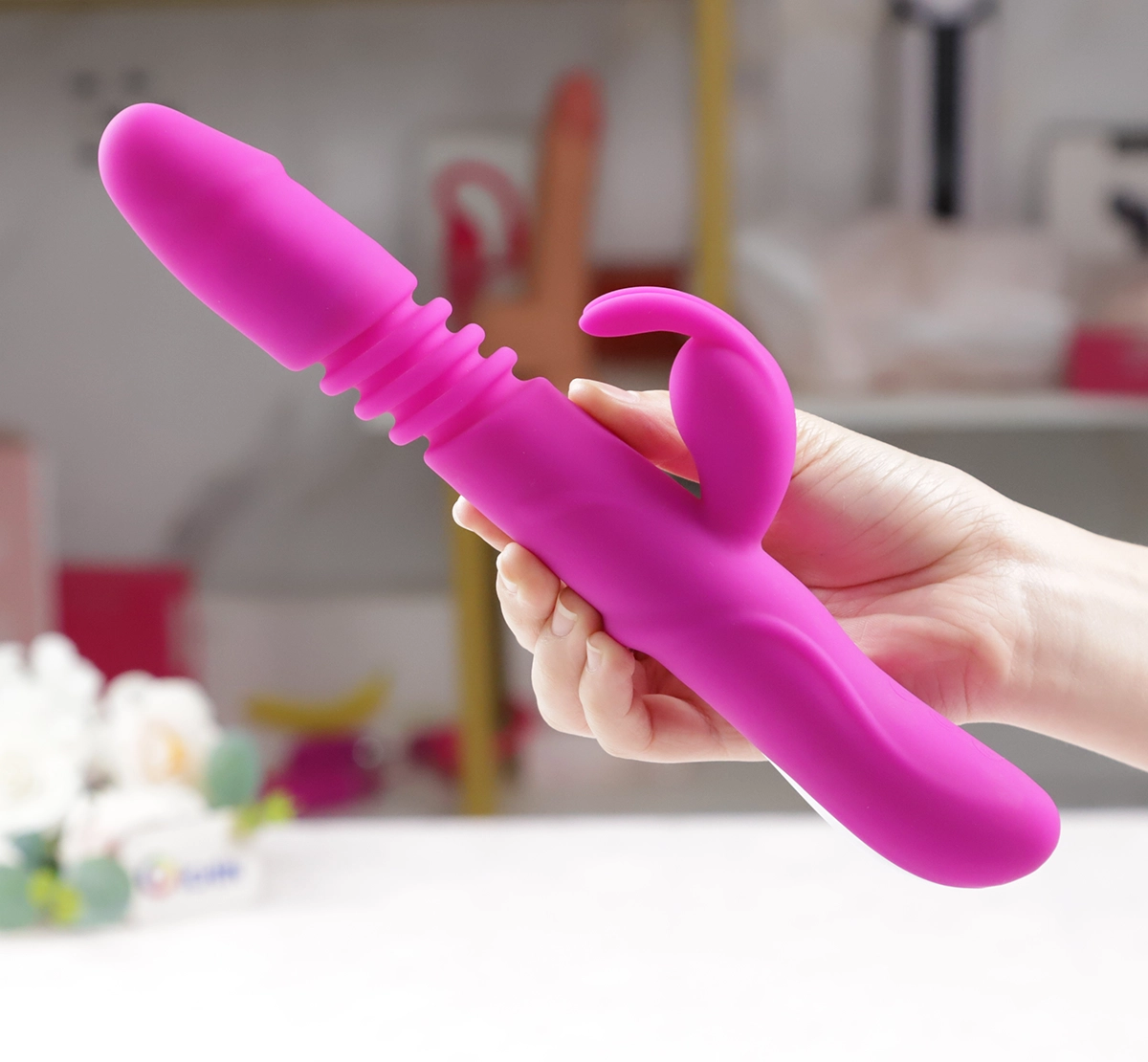 Pretty Love Ward được chụp thực tế bởi Oichin