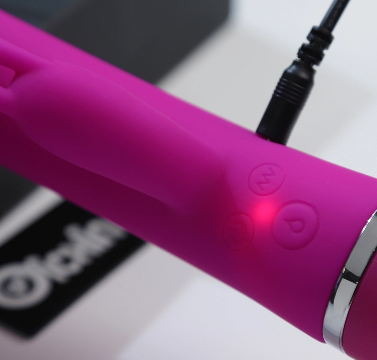 Pretty Love Henry pin sạc và cách bảo quản