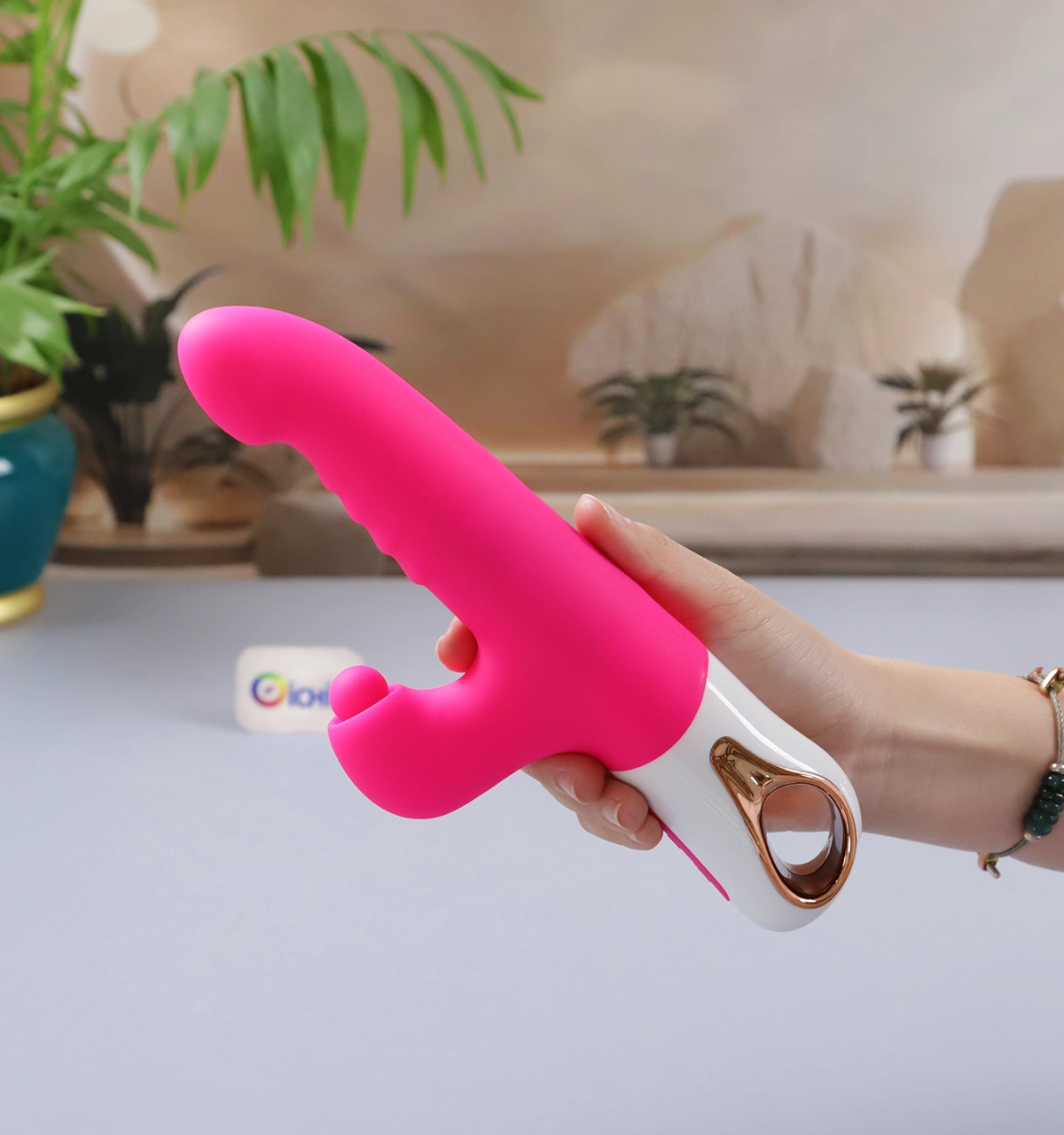 Loving World Harold được chụp thực tế bởi Oichin