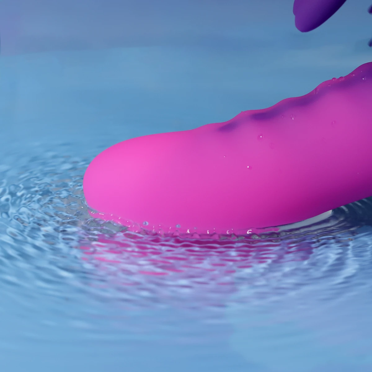 Chống nước tốt giúp vui vẻ dưới vòi sen