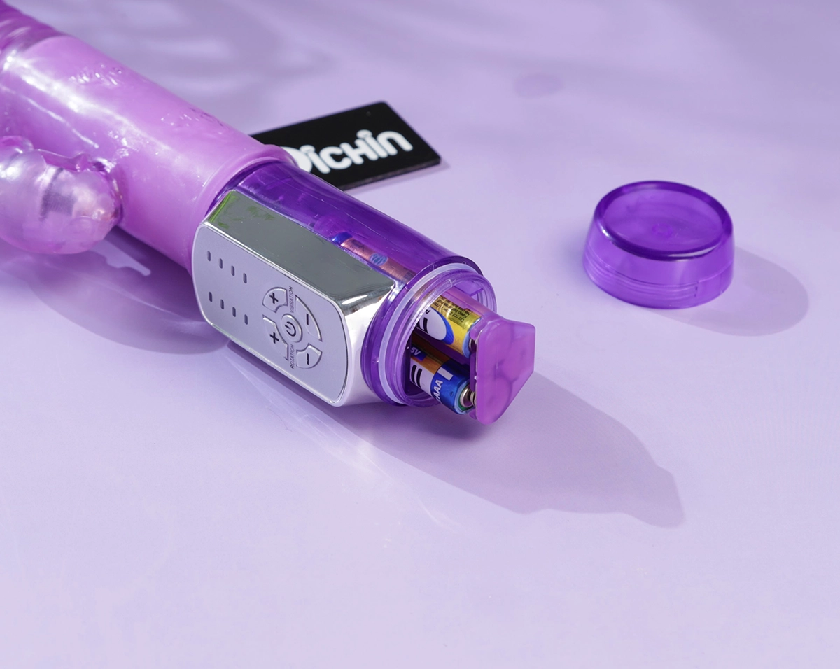 Lắp pin vào bên trong sản phẩm 