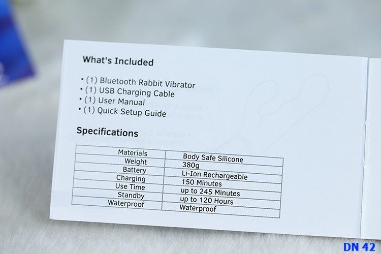 chỉ cần sạc 2,5h là có thể sử dụng liên tục đến 4 giờ. Không lo sập nguồn lúc cao trào.