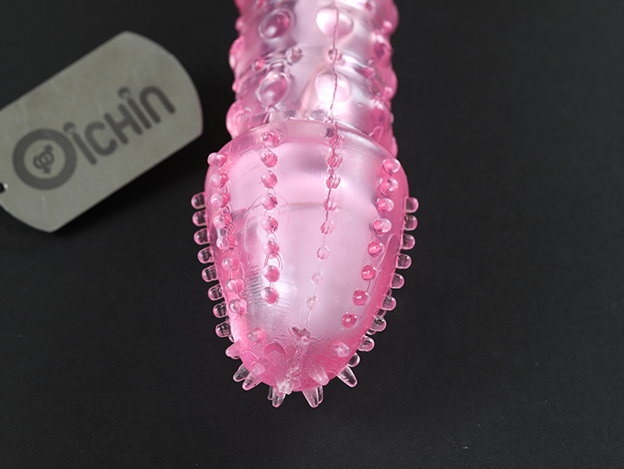 Thiết kế mạnh mẽ kích thích thị giác với đầu nhiều gai nhỏ