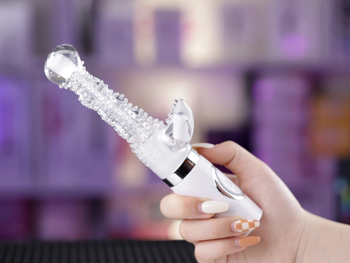 Cu giả đa năng ODIN Ascension chính là được bao bọc bởi lớp silicone gai mềm