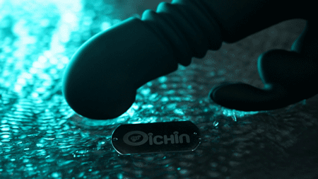 Tận hưởng 3 tốc độ thụt cùng 12 kiểu rung khác nhau với  Thrusting Rabbit Vibrator 