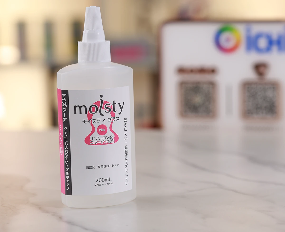 Dung dịch bôi trơn Moisty Plus thể tích lớn 200ml