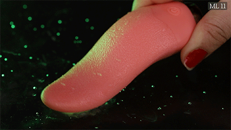 Lưỡi tình yêu Galaku được tích hợp 10 chế độ rung khác nhau