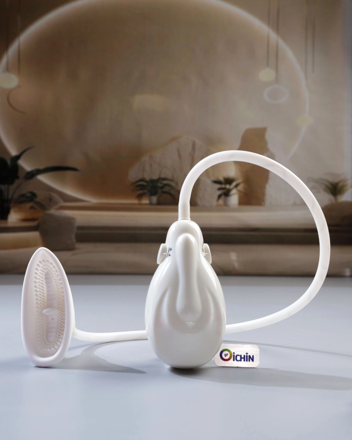 Pretty Love được thiết kế kết hợp chế độ rung và hút nhả