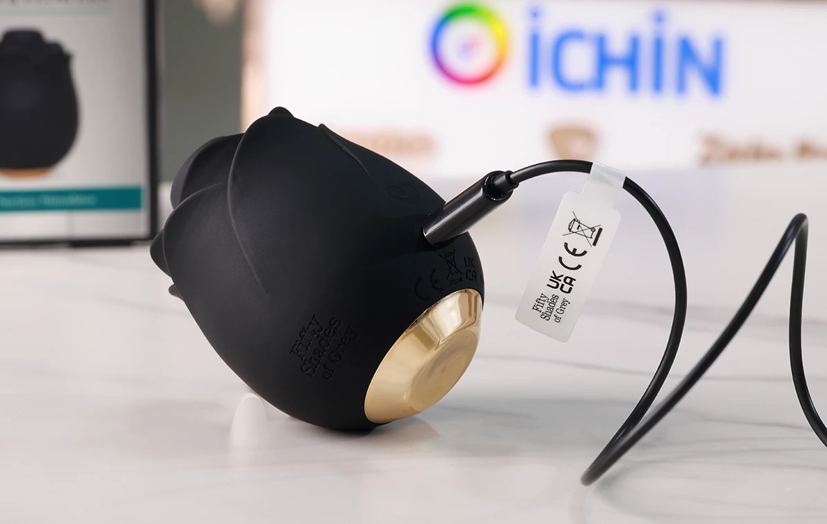 Chân sạc từ tính