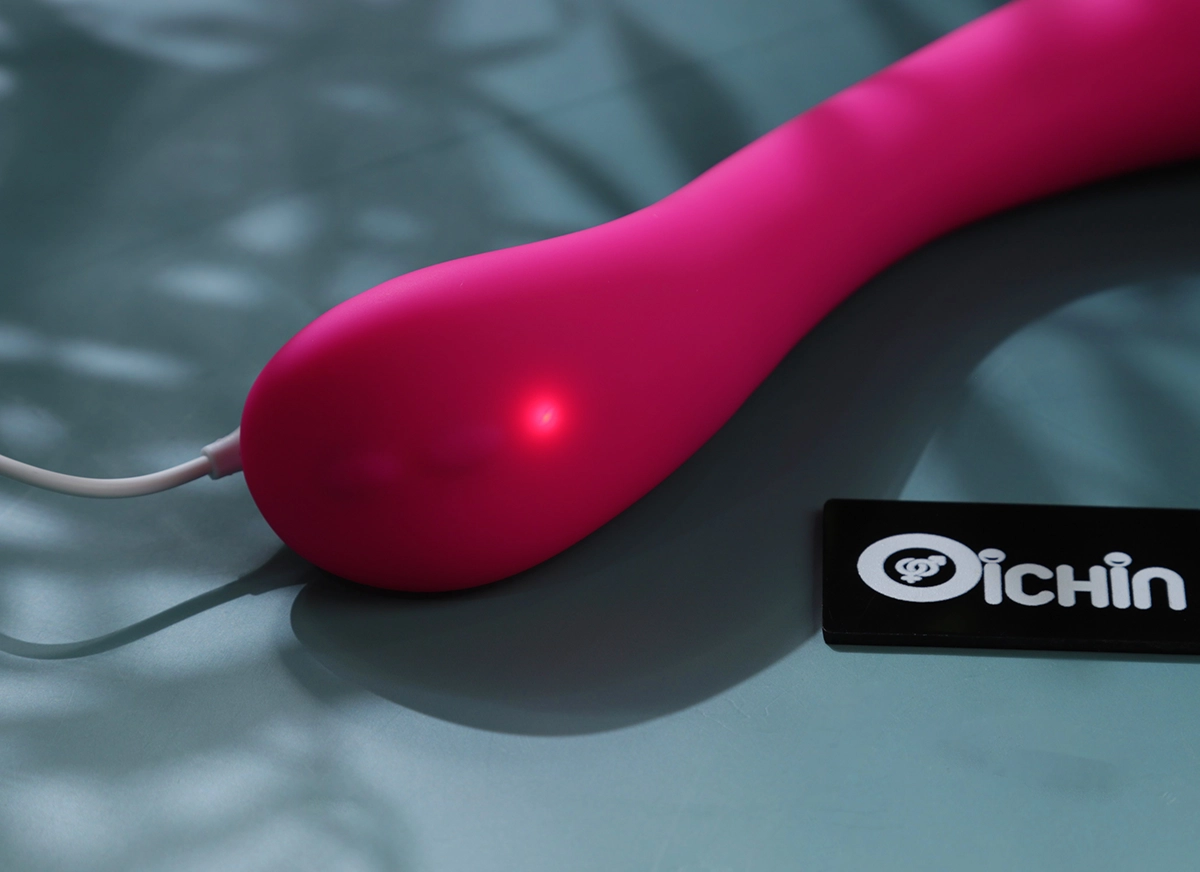 sạc 1,5-2h là đầy đủ năng lượng cho cuộc yêu. Pin cực trâu , có thể chạy liên tục đến 5 giờ. 