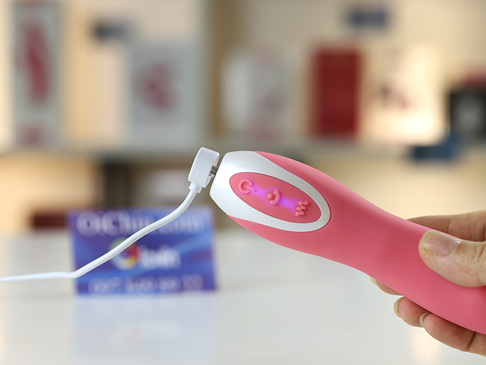 1h để sạc đầy Aone APICE