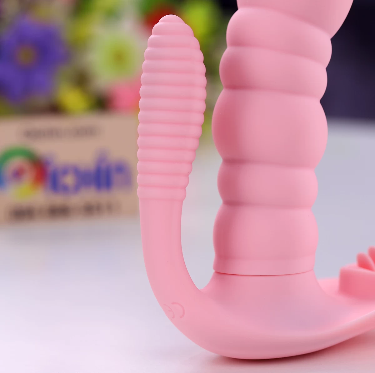 Nhánh kích thích hậu môn của Secwell Caterpillar