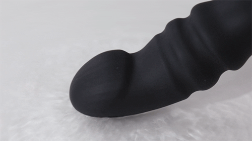 10 kiểu rung, 3 tốc độ thụt