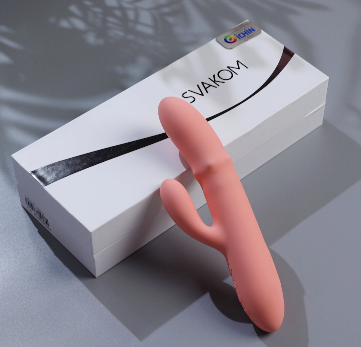 Kết hợp với đó là một nhánh phụ massage âm vật