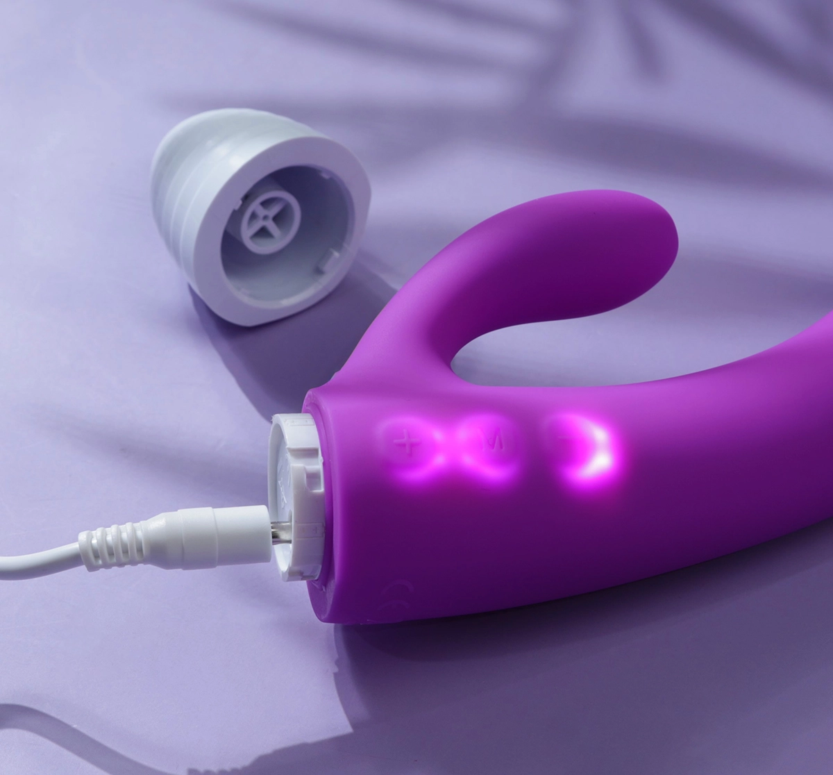 Sạc và dùng khoảng 2 giờ 