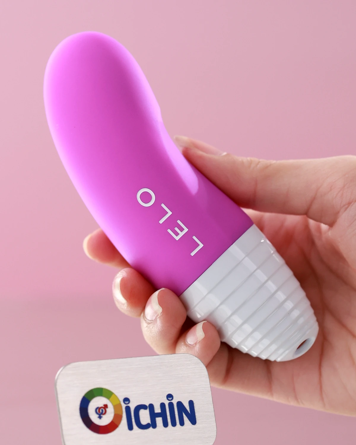 Chất liệu silicone mịn êm 