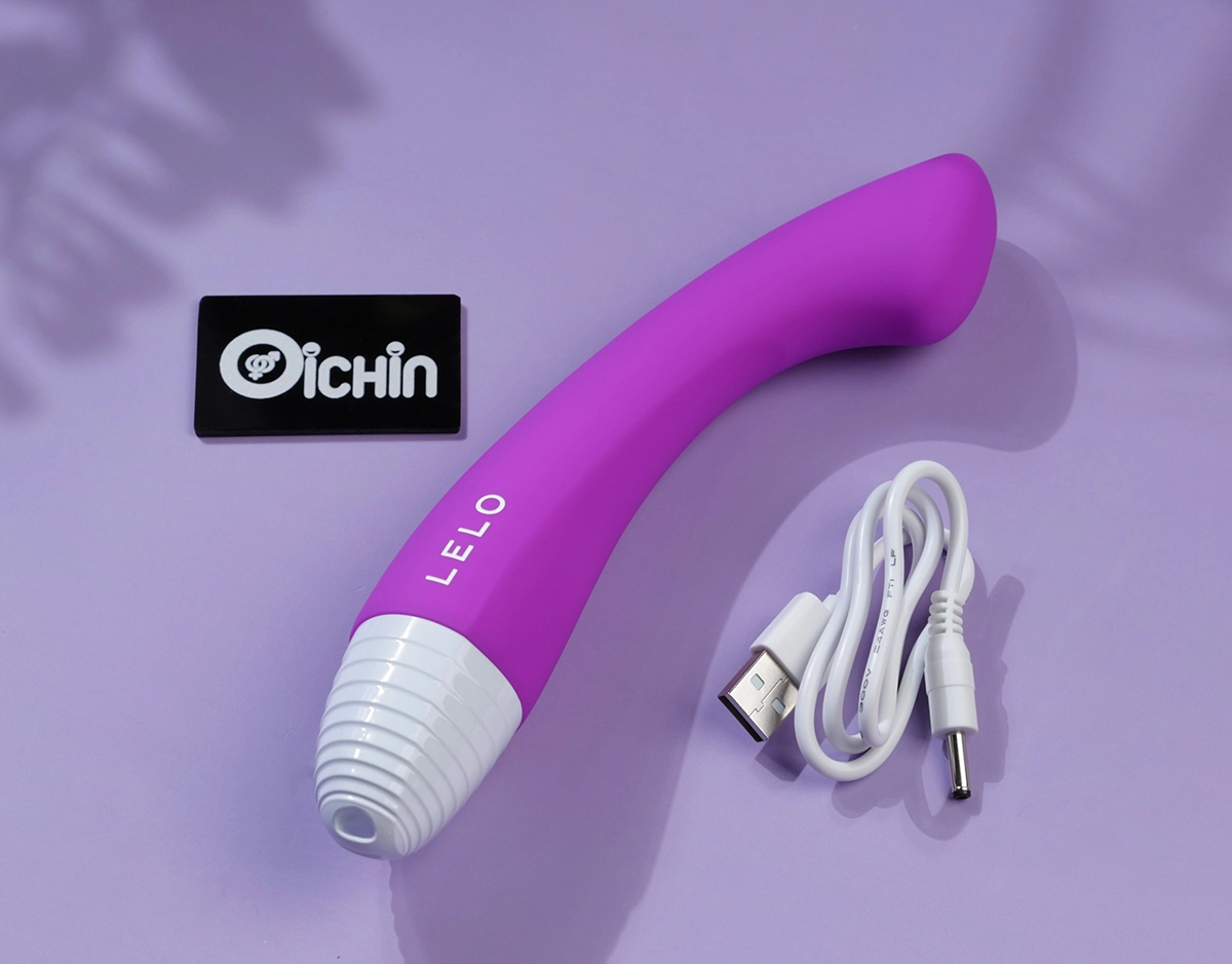 Sạc 2 giờ với cáp USB