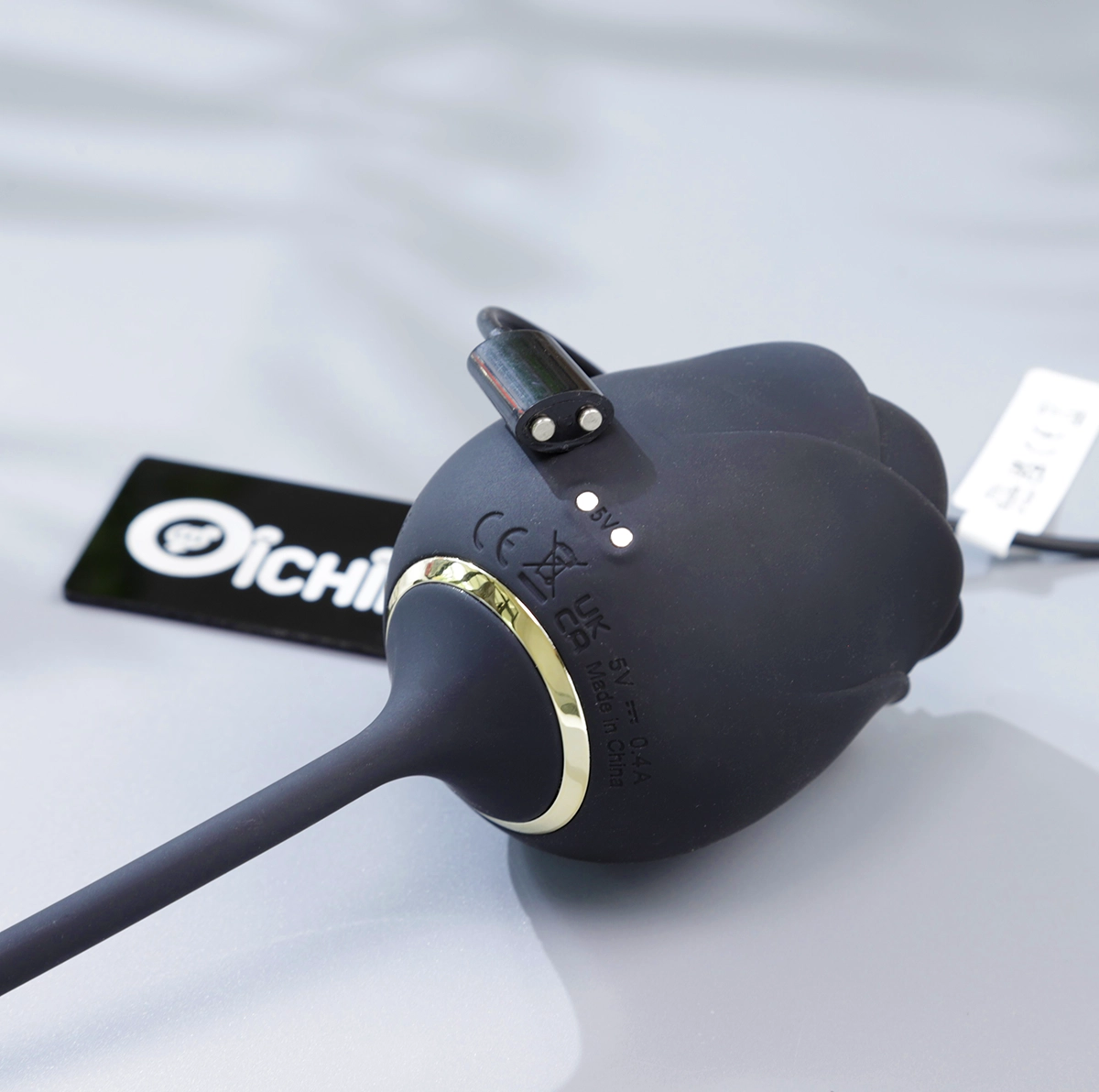 Chân sạc từ tính hiện đại