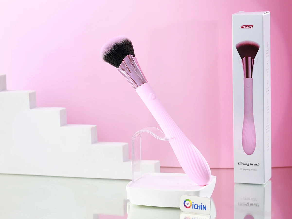 Cọ rung Yeain được đặt trên mặt phẳng