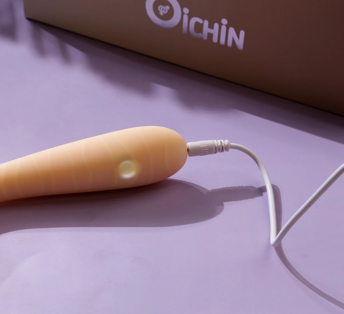 Cách sạc Máy massage tình yêu Oichin Elvy qua cổng USB
