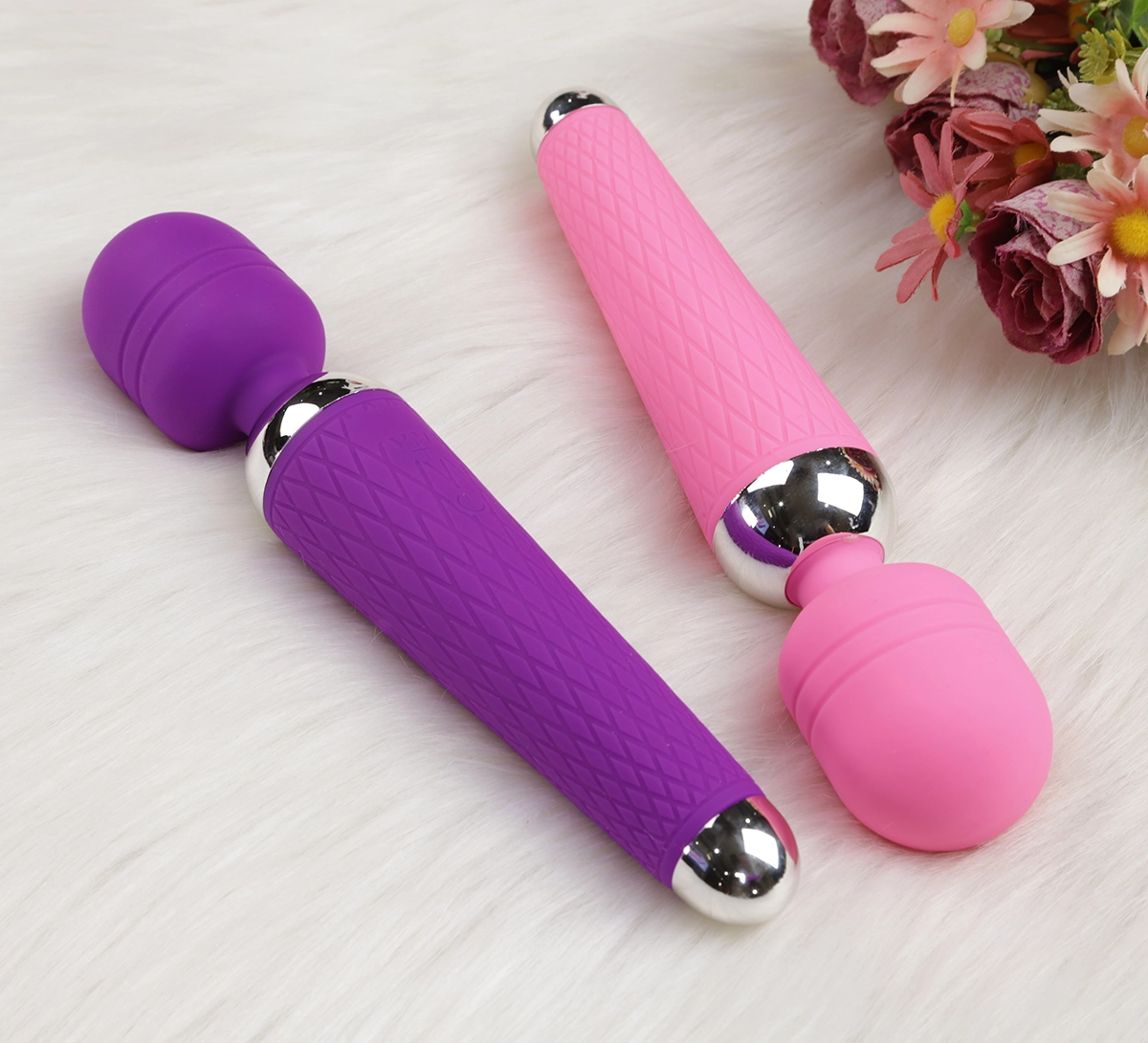 Máy rung âm vật mini Máy rung âm vật mini sạc