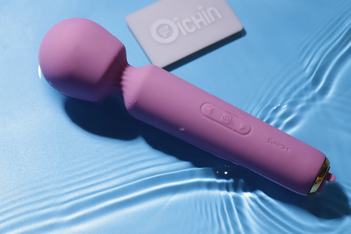 Không ngâm sextoy trong nước quá lâu