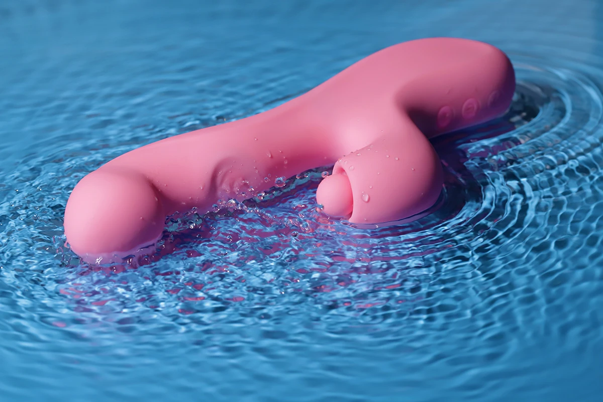 Beats Loving World mịn mượt và chống thấm nước tốt