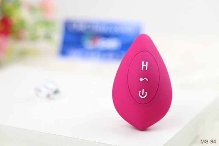 Điều khiển từ xa tiện lợi và dễ sử dụng