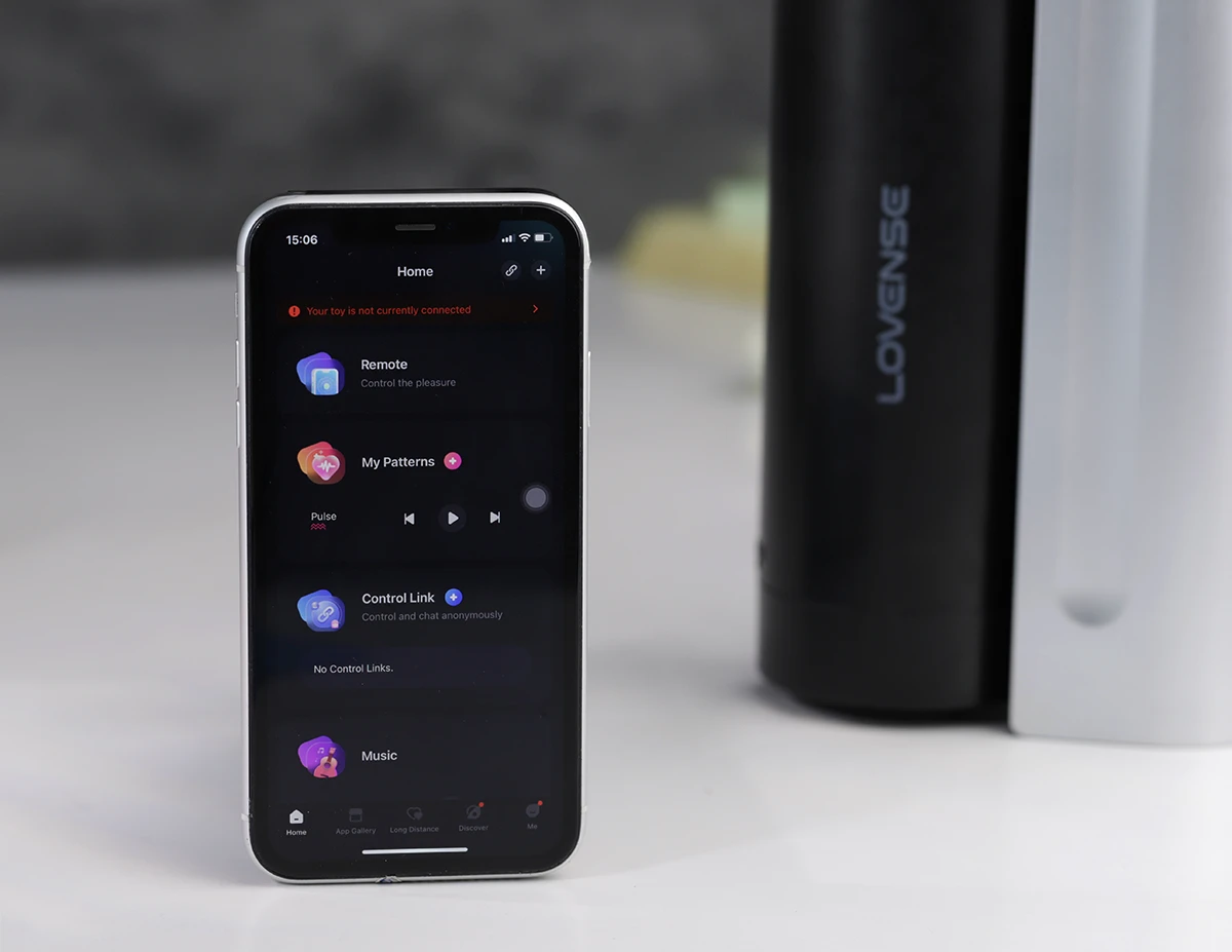 Solace Pro Lovense là máy thủ dâm có tích hợp App hiện đại