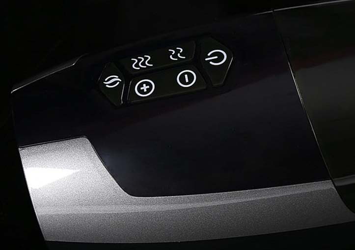 Bảng điều khiển hiện đại dễ dàng thao tác điều chỉnh