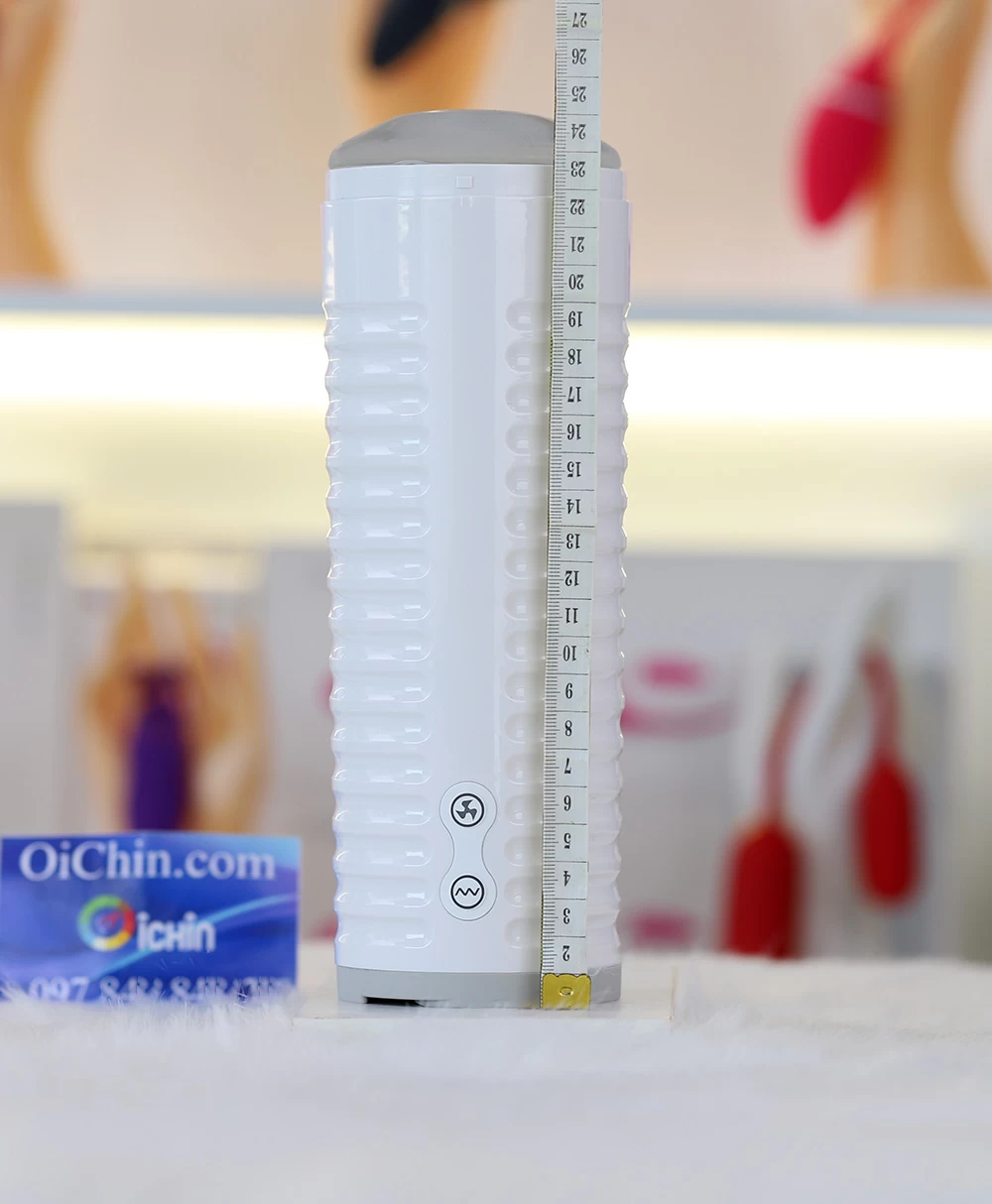 Thân nhựa ABS giúp Lovense Max 2 giữ được sự cứng cáp