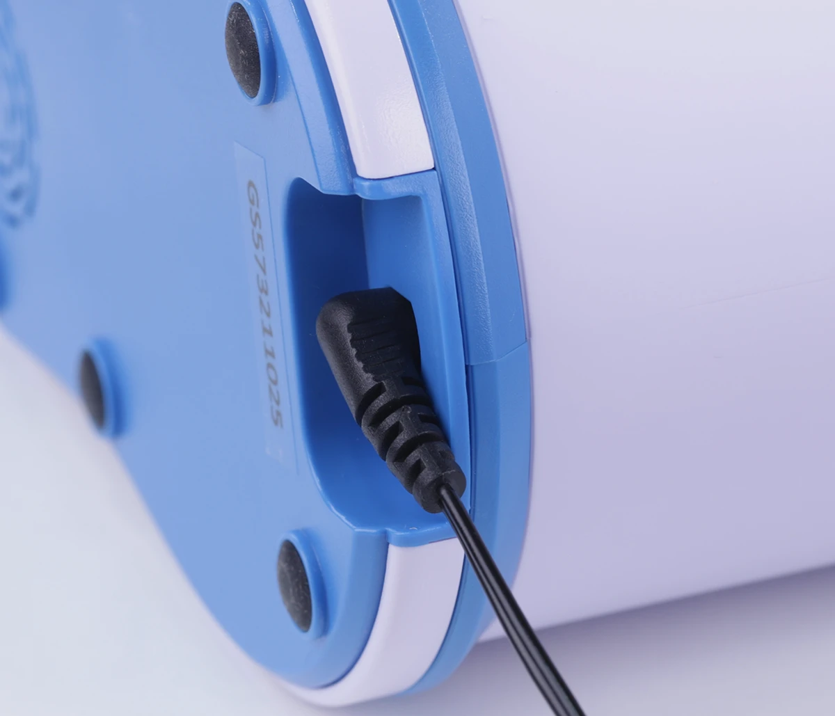 Silicone có thể tháo rời dễ dàng để bạn vệ sinh