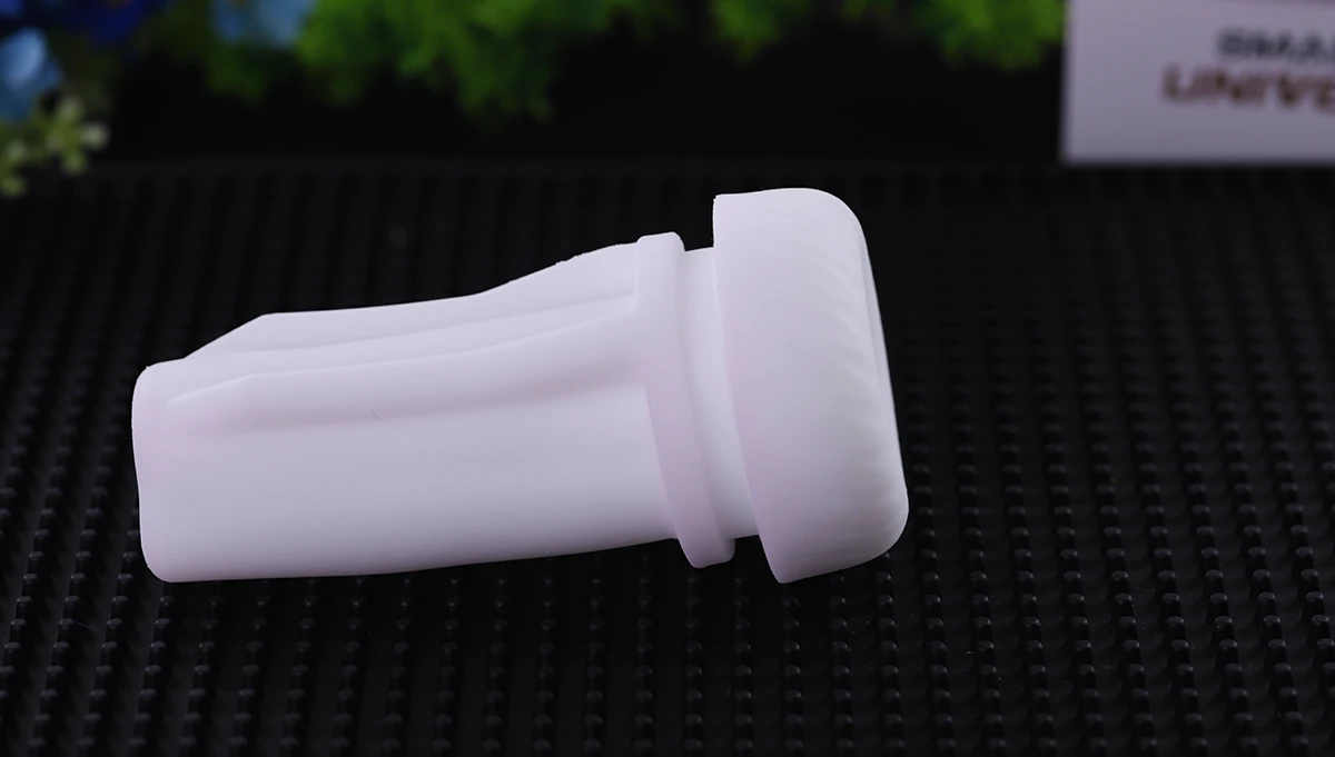 Yeain Tifforun Small Universe