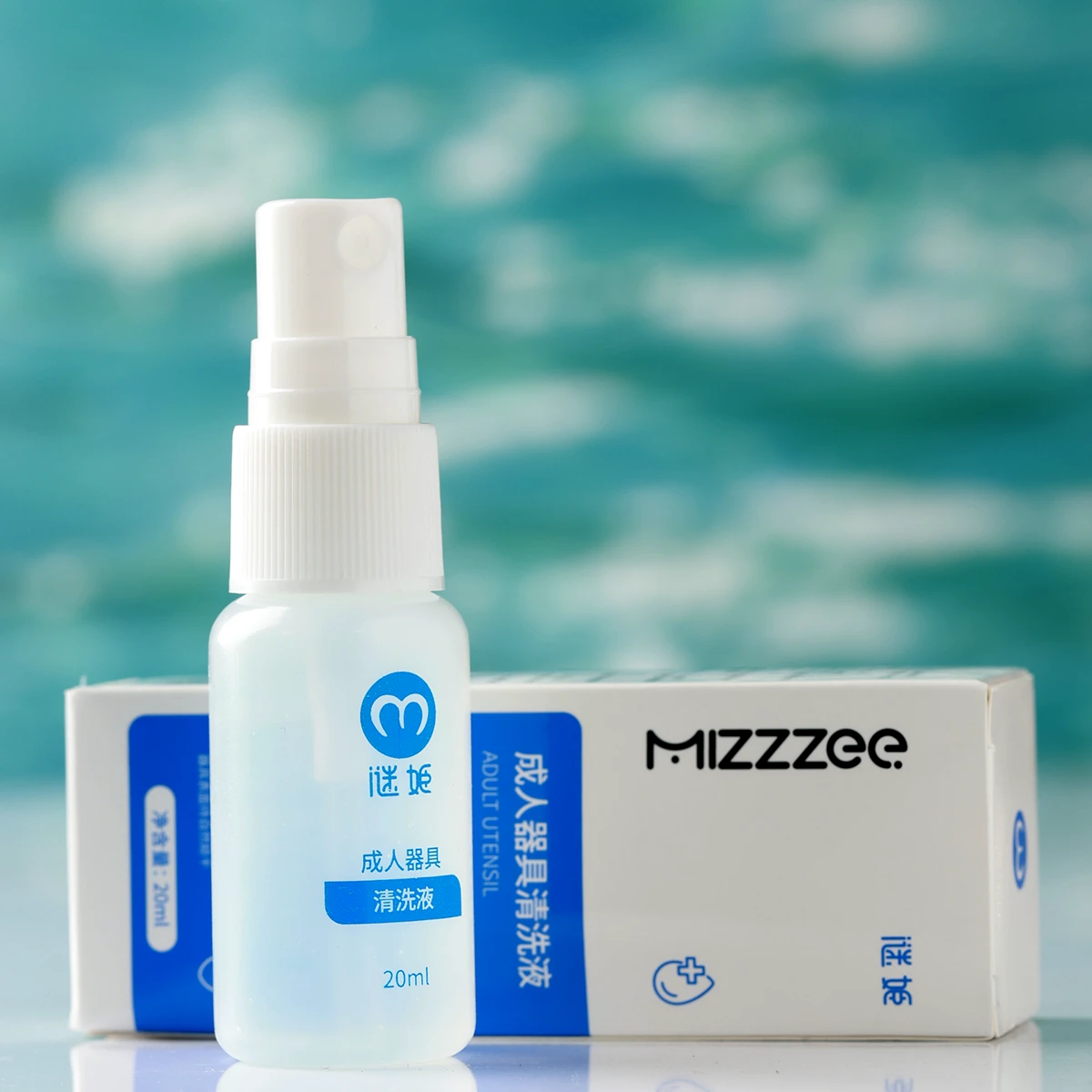 Hộp đóng gói Chai xịt vệ sinh sextoy Mizzzee 20ml kháng khuẩn