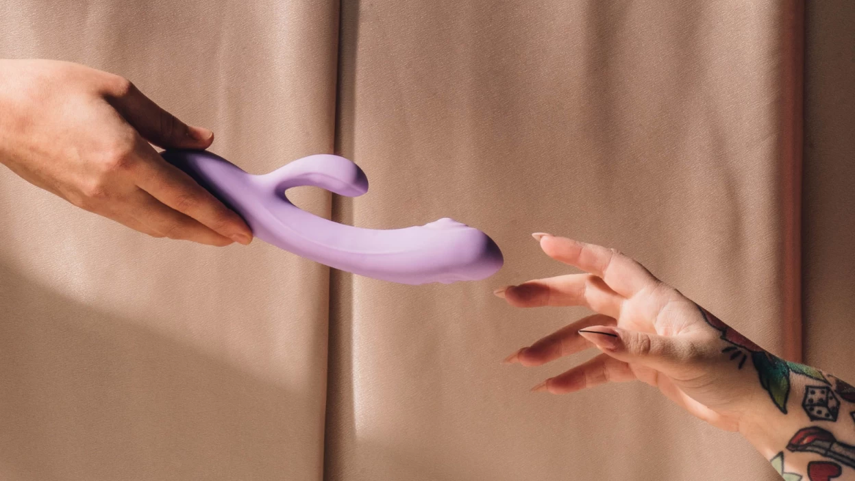 Tuyệt chiêu dành cho đấng mày râu đưa nàng lên đỉnh với sextoy