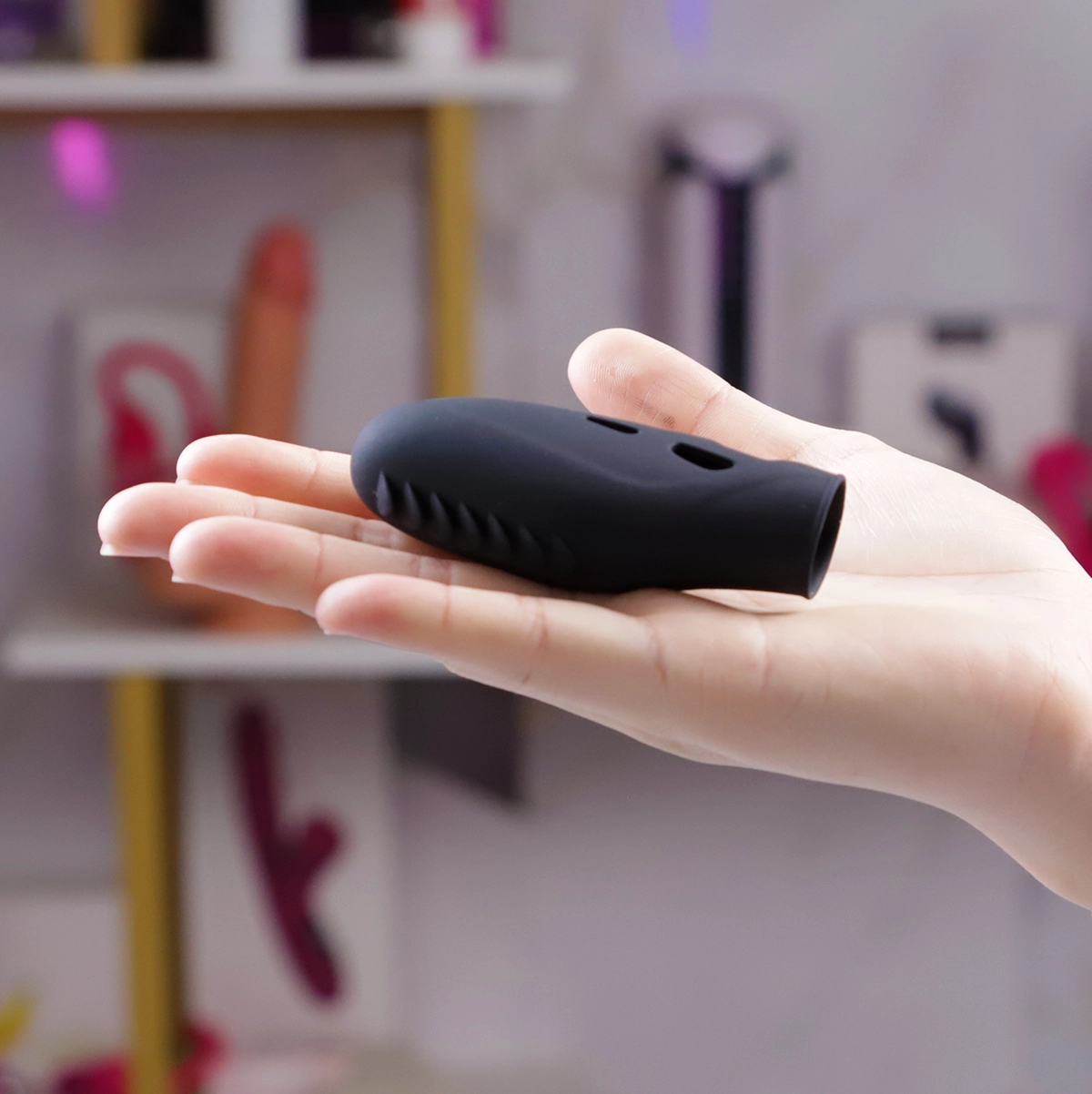 Pretty Love GILO được chụp thực tế bởi Oichin