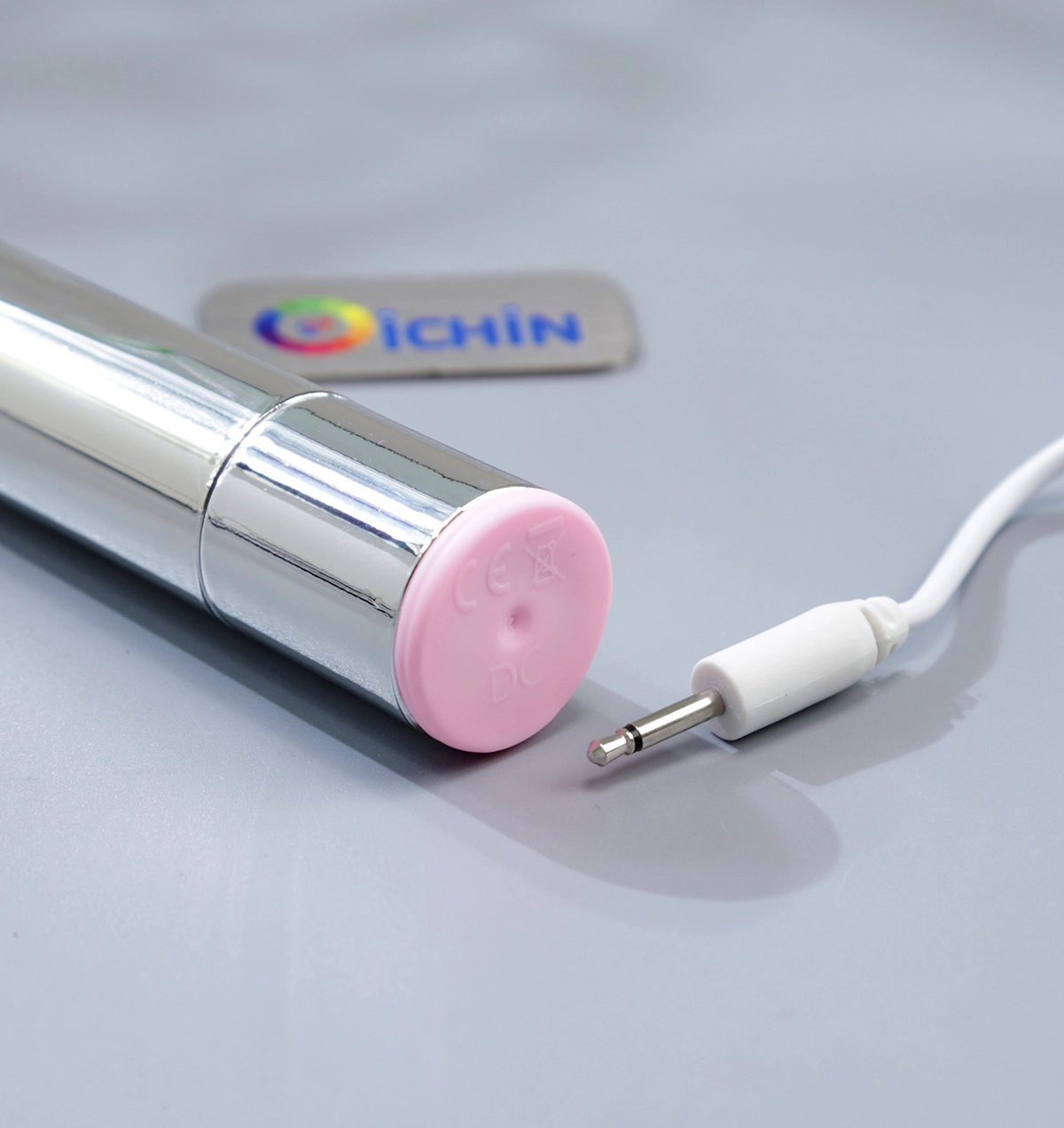 Sạc nhanh 1.5 giờ, sử dụng đến 1 giờ